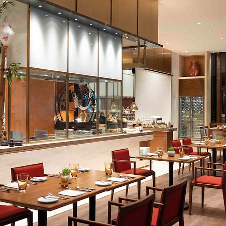 Sheraton Saigon Grand Opera Hotel Cidade de Ho Chi Minh Exterior foto