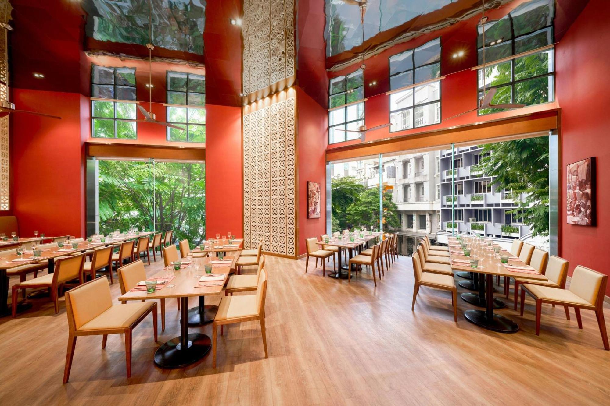 Sheraton Saigon Grand Opera Hotel Cidade de Ho Chi Minh Exterior foto